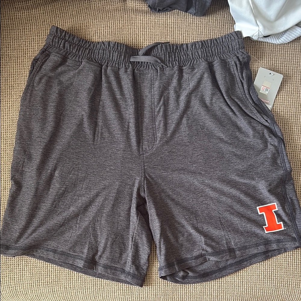 Colosseum Men's Gray Illini Athletic Shorts